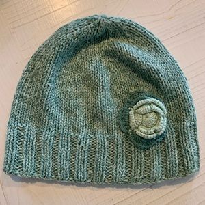 Orangic cotton beanie hat.